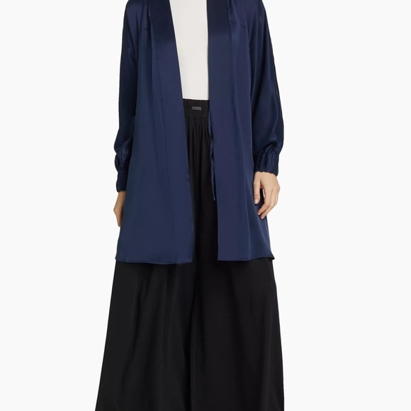 Lunya Washable Silk Robe - Picture 5 of 16